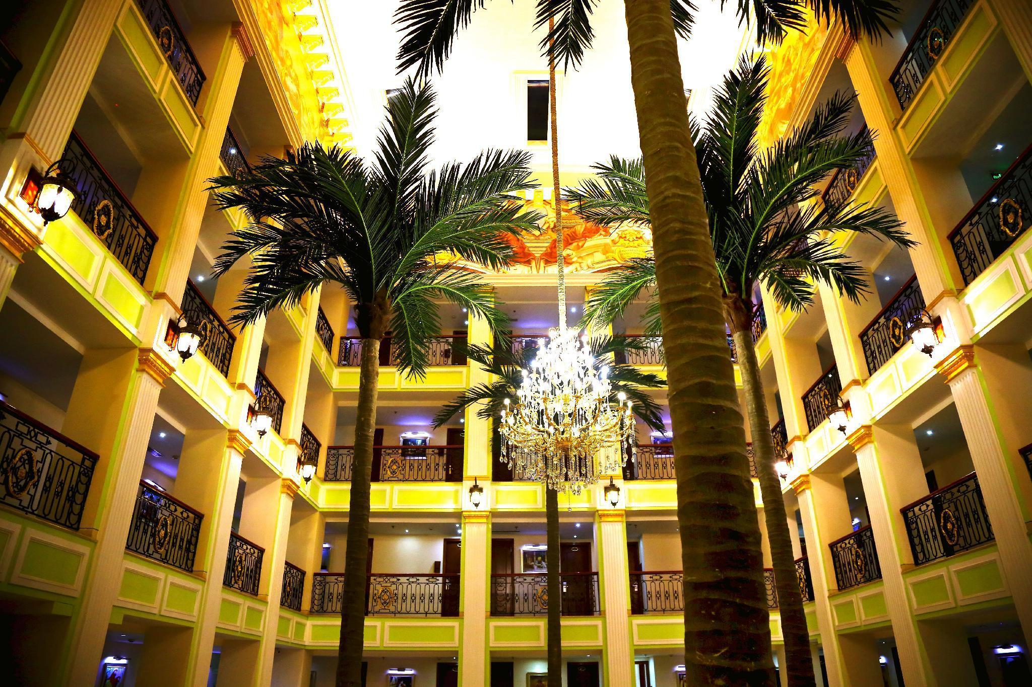 Hotel Ramada By Wyndham Amritsar Exterior foto