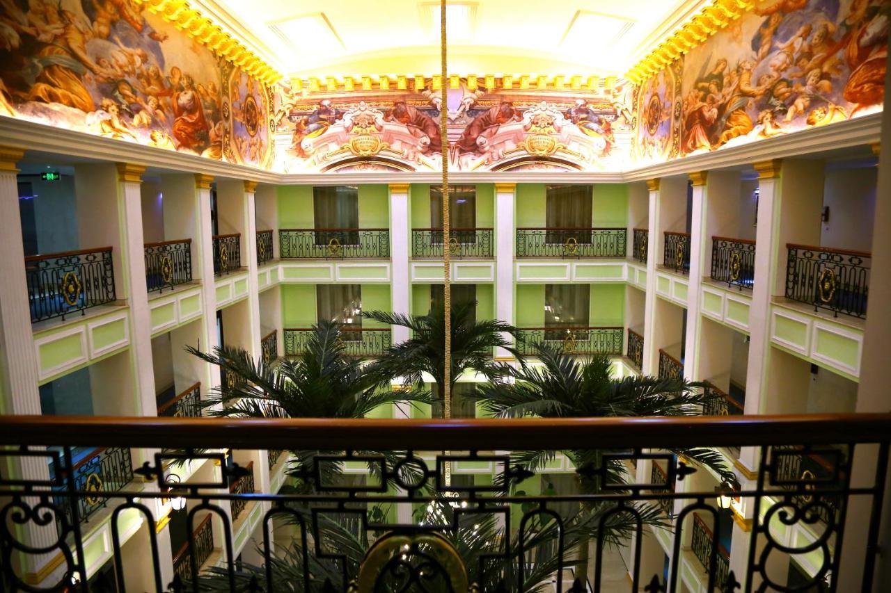 Hotel Ramada By Wyndham Amritsar Exterior foto